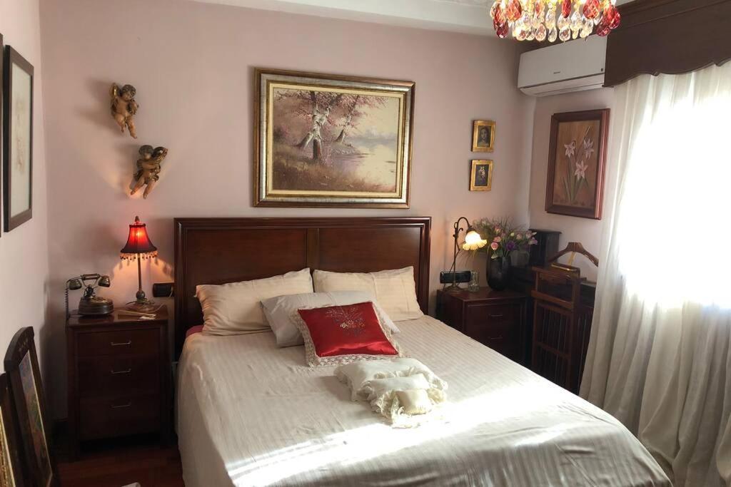 Casa En Granada Con Hermoso Jardin, Parking Calle Exterior foto